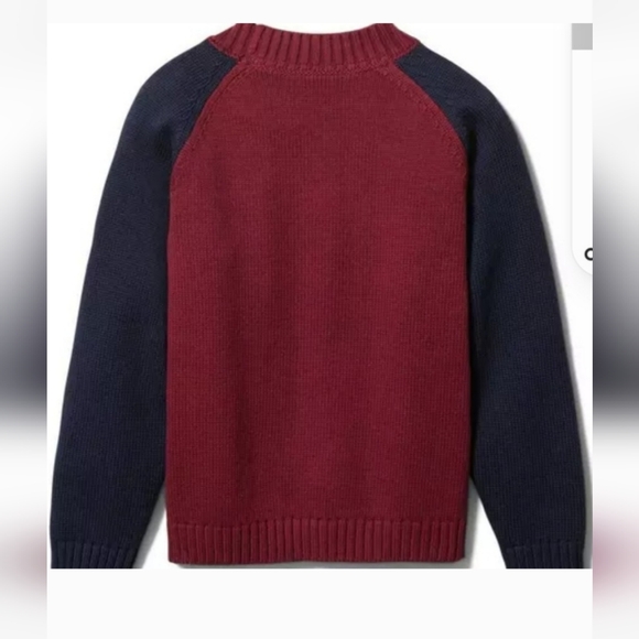 Moose Sweater raglan sleeves. - Picture 2 of 6